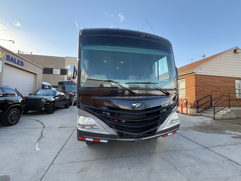 2013 Fleetwood Storm 32BH Bunks & 2 Slides - Image 6