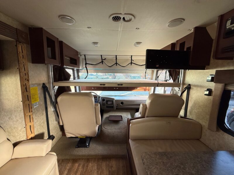 2013 Fleetwood Storm 32BH Bunks & 2 Slides - Image 18