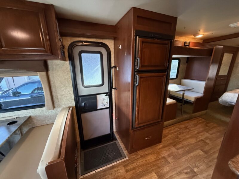 2013 Fleetwood Storm 32BH Bunks & 2 Slides - Image 29