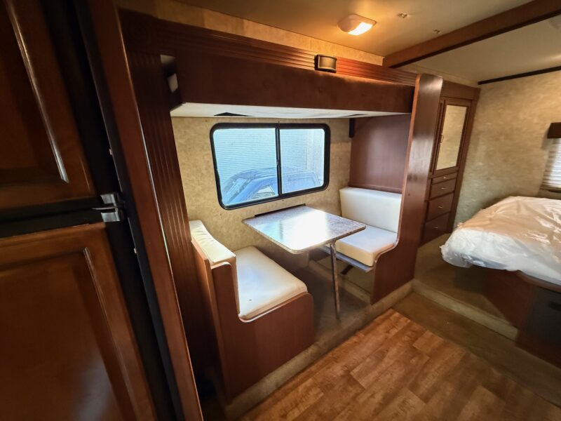 2013 Fleetwood Storm 32BH Bunks & 2 Slides - Image 32