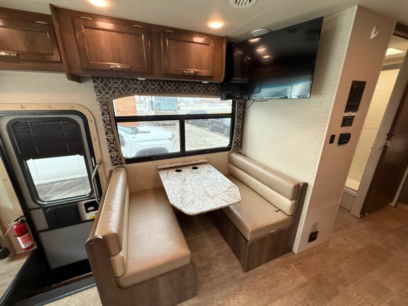 2018 Jayco Alante 29S Slide & Low Miles - Image 38