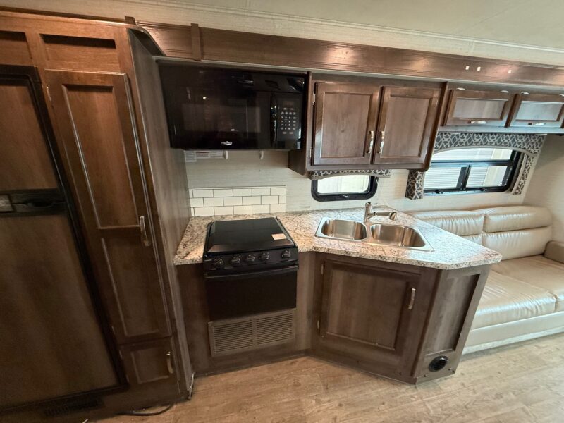 2018 Jayco Alante 29S Slide & Low Miles - Image 42