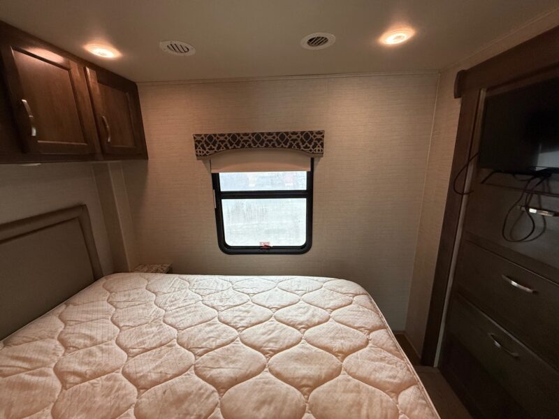 2018 Jayco Alante 29S Slide & Low Miles - Image 54