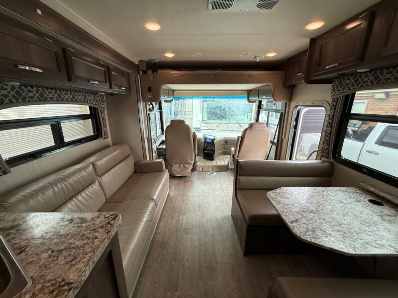 2018 Jayco Alante 29S Slide & Low Miles - Image 27