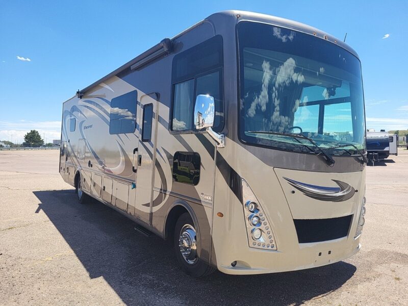 2018 Thor Windsport 34P Low Miles & Slide - Image 5