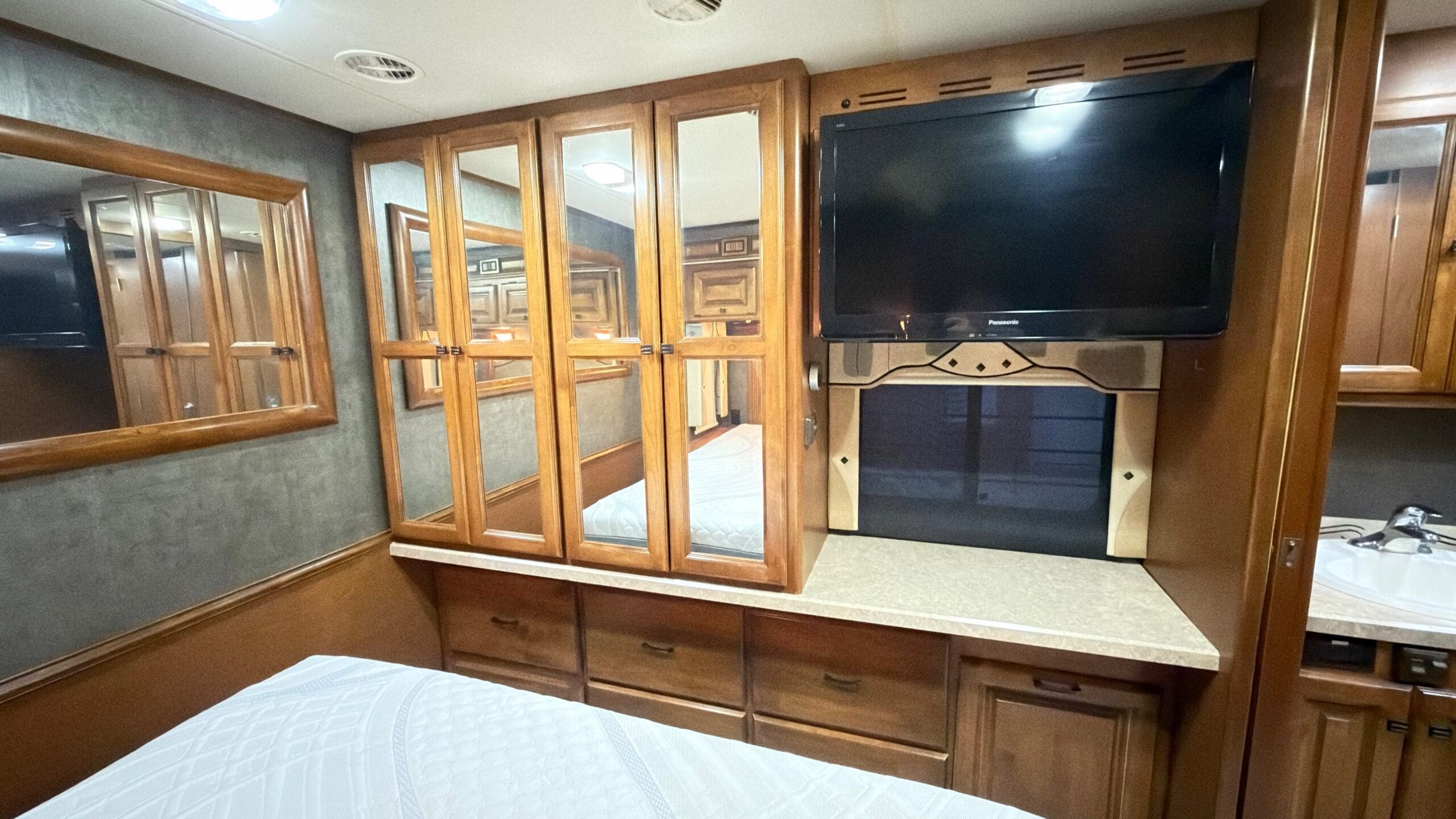 2012 Tiffin Allegro Open Road 34TGA - Image 47