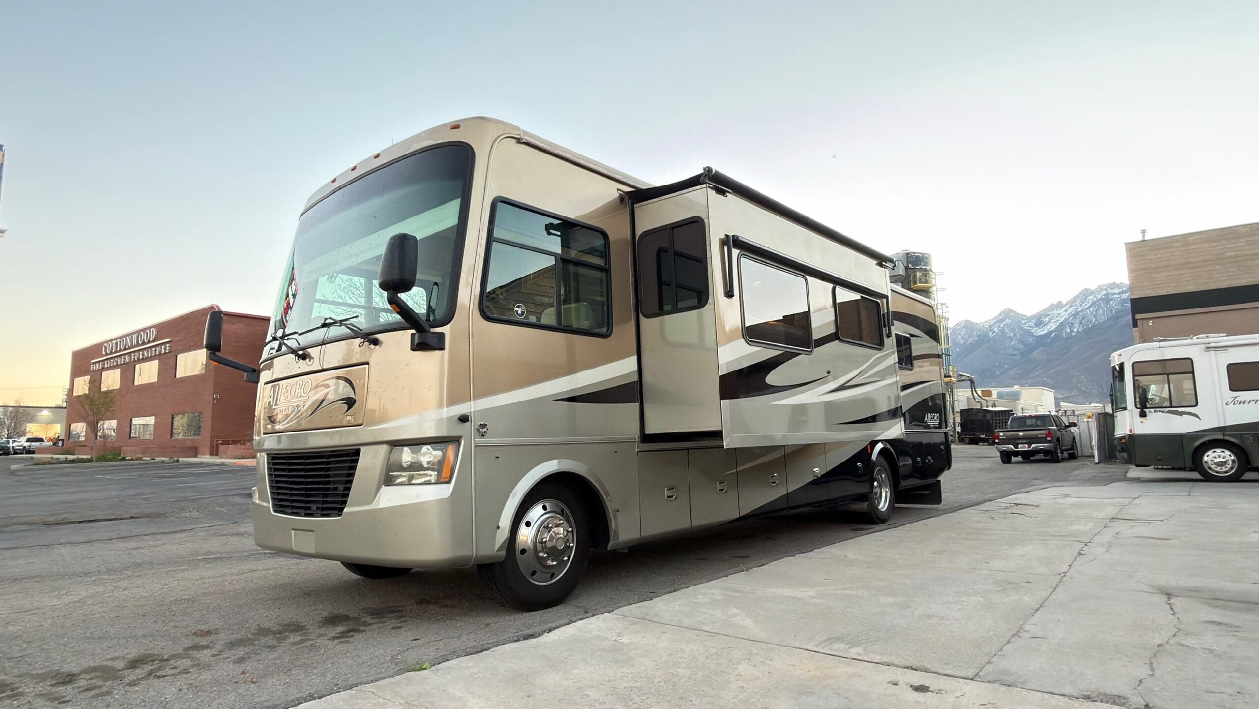 2012 Tiffin Allegro Open Road 34TGA - Image 15