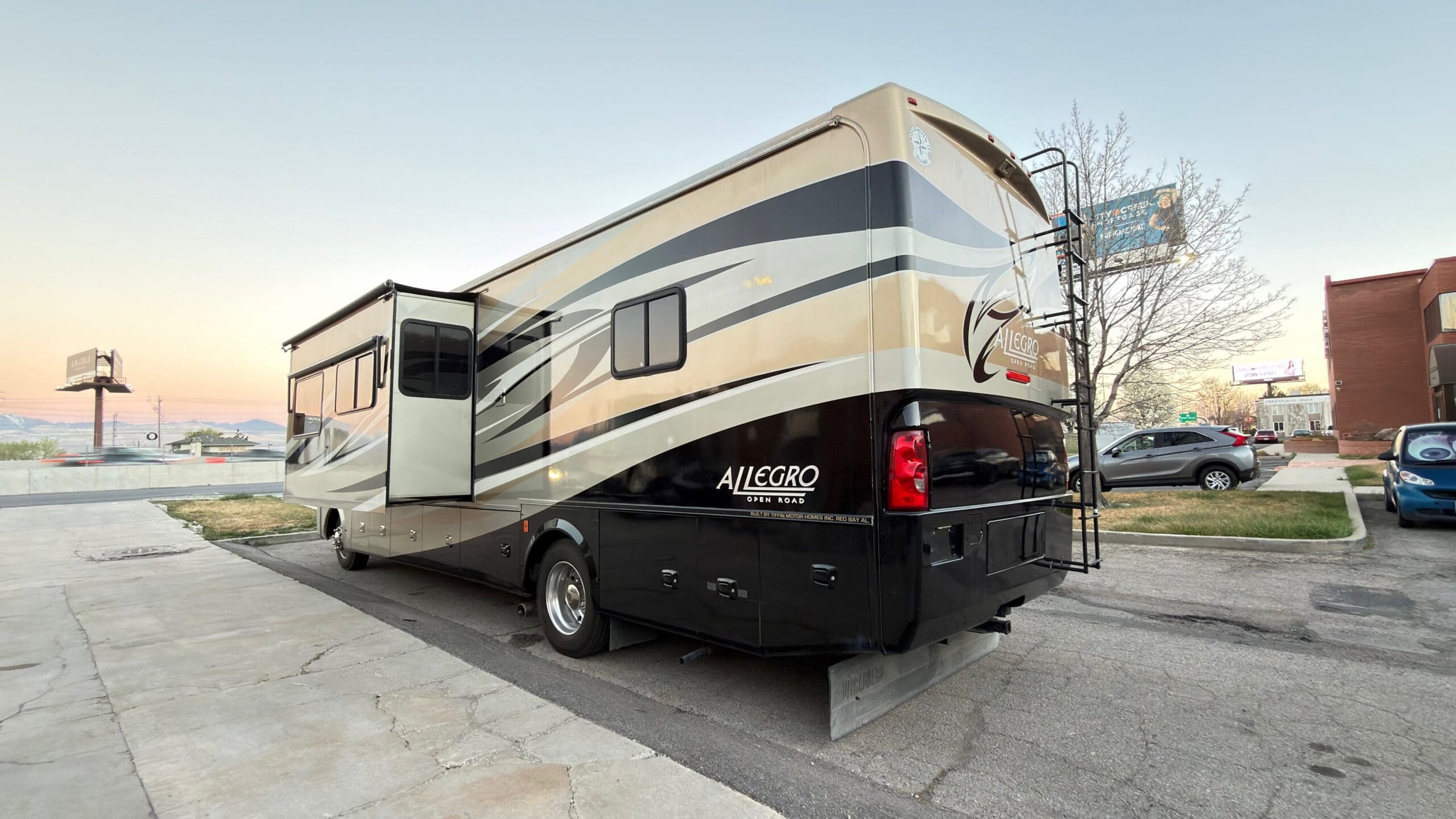 2012 Tiffin Allegro Open Road 34TGA - Image 23