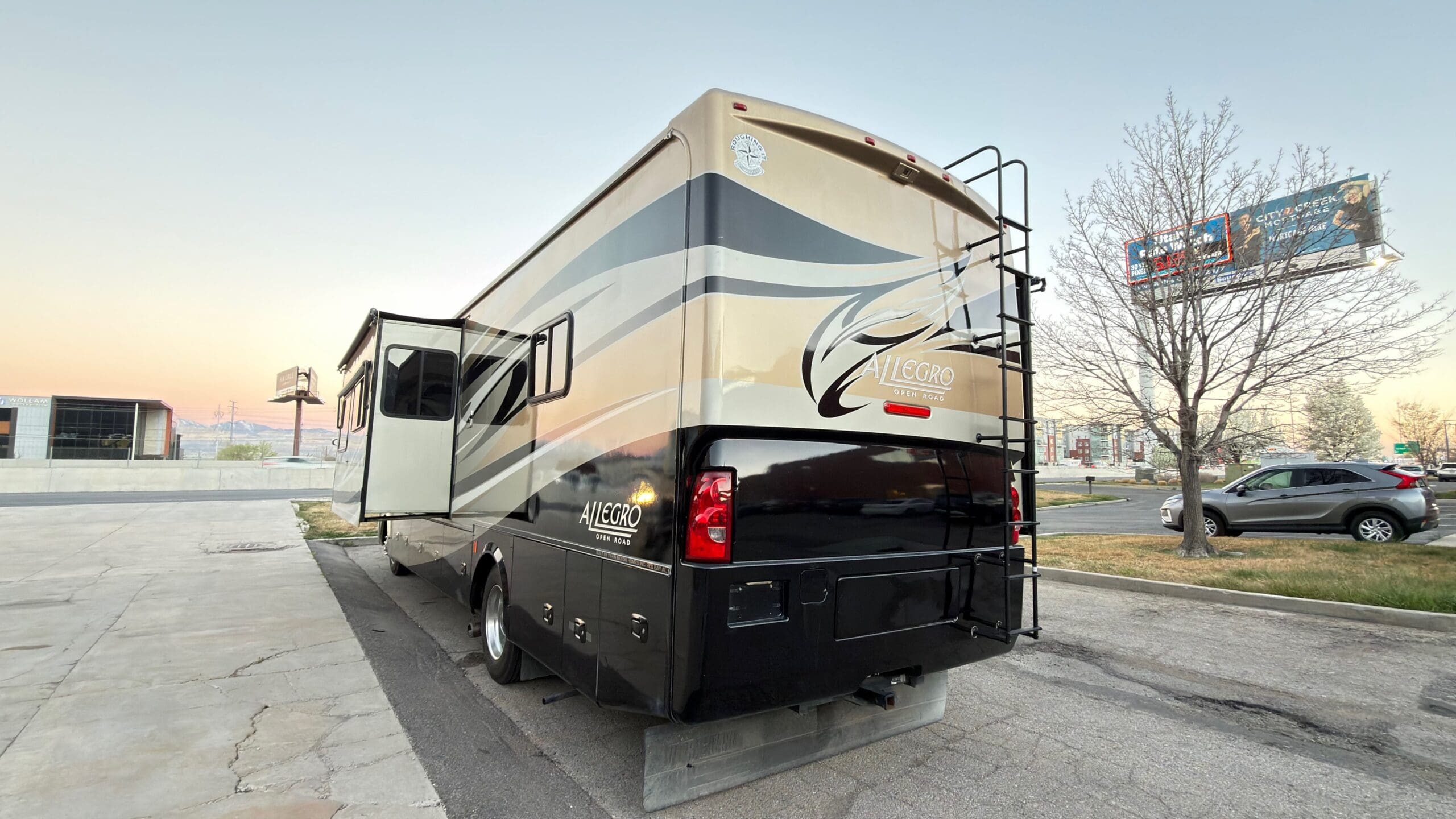 2012 Tiffin Allegro Open Road 34TGA - Image 24