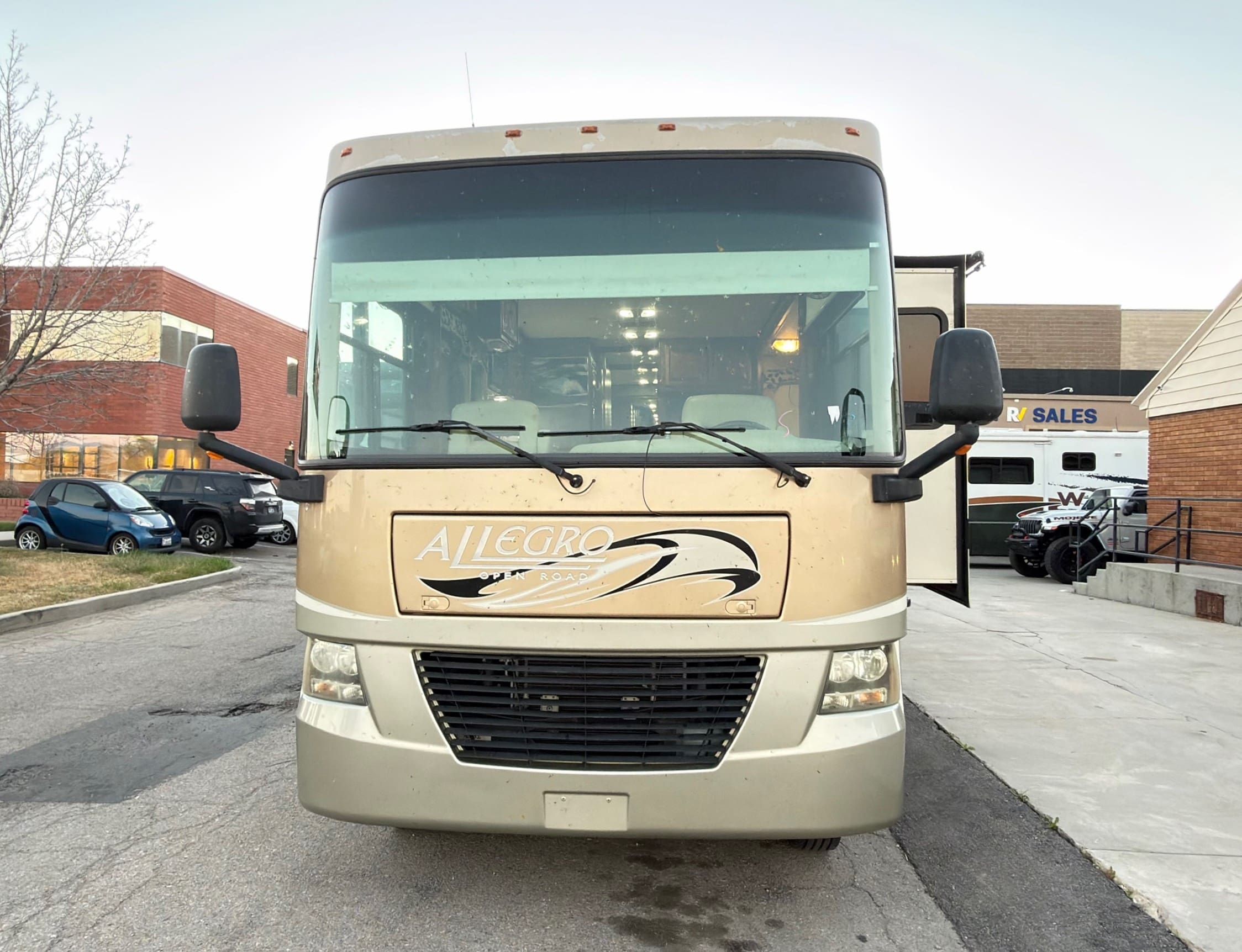 2012 Tiffin Allegro Open Road 34TGA - Image 14