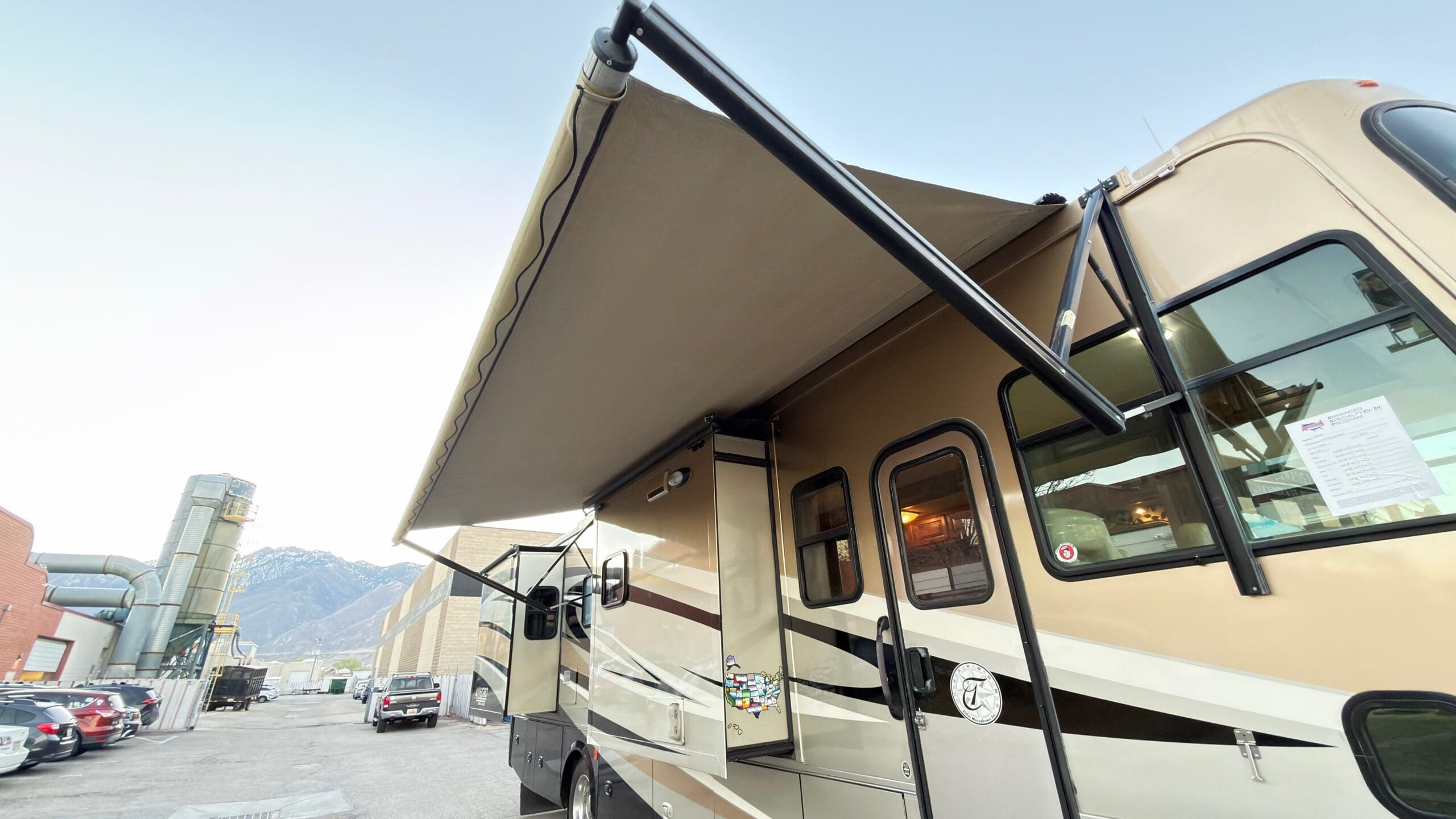 2012 Tiffin Allegro Open Road 34TGA - Image 2