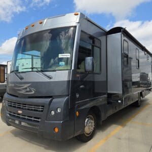 2011 Winnebago Sightseer 33C with 3 Slides