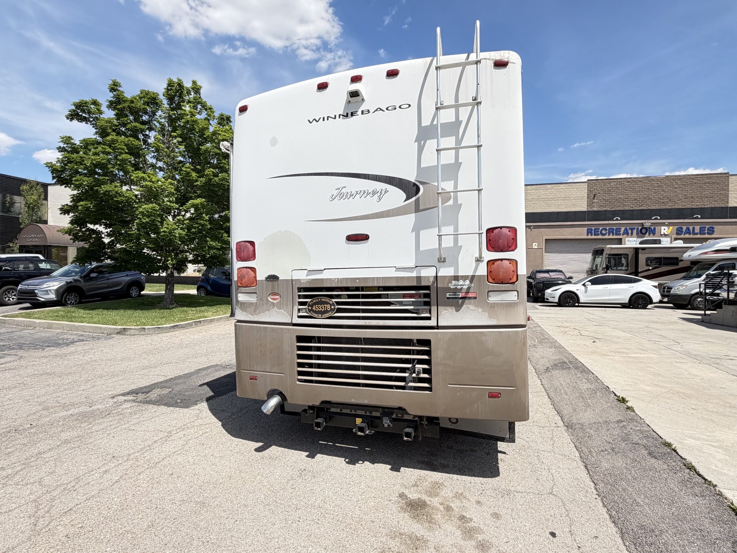 2006 Winnebago Journey 36G pusher with 2 Slides - Image 20