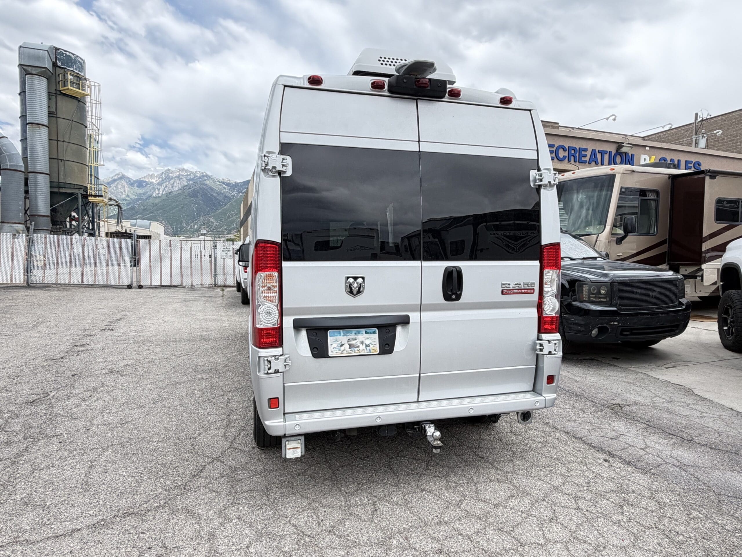 2021 Roadtrek Zion SRT Class B with Low miles - Image 4