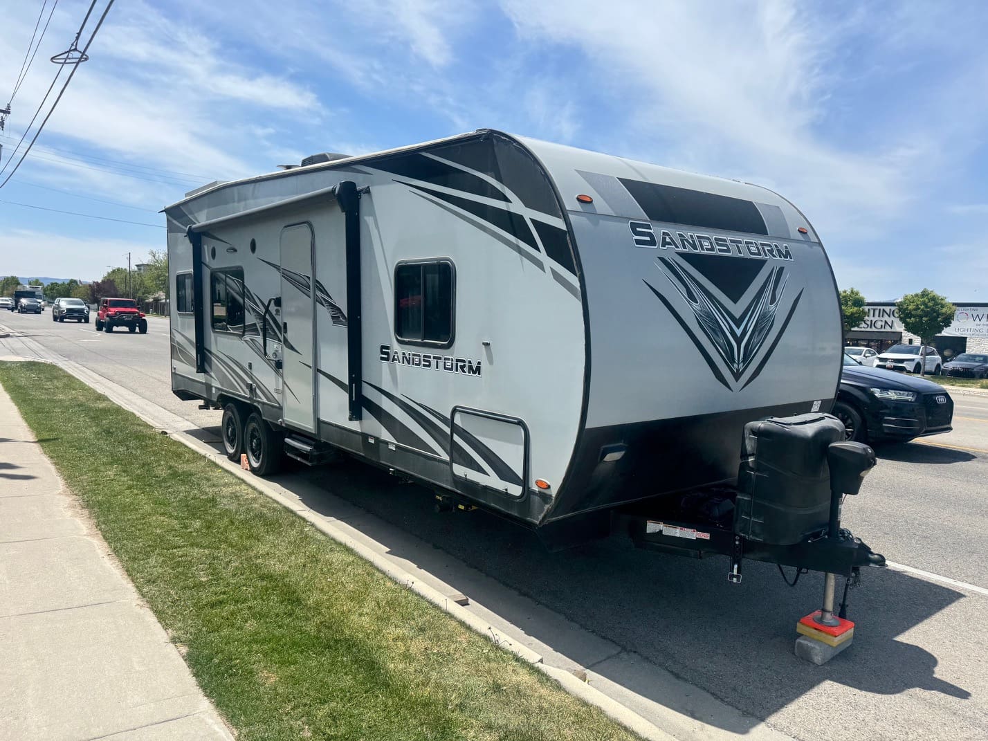 2021 Forest River Sandstorm 242GSLC Toyhauler - Image 2