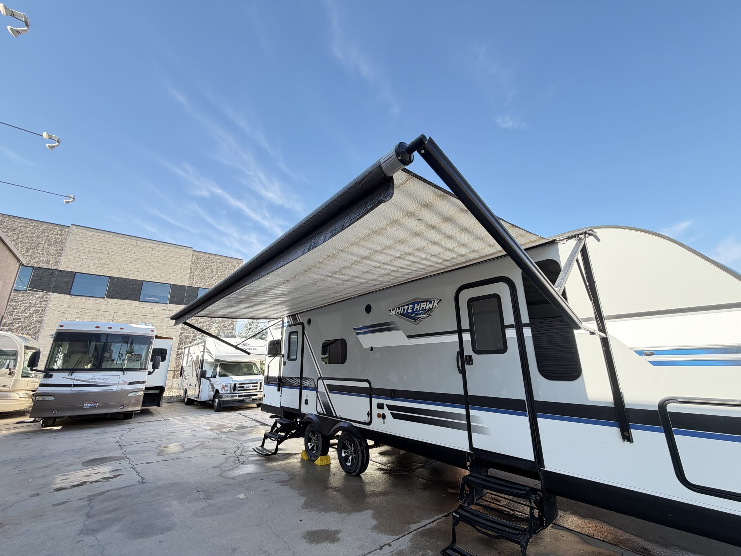 2018 Jayco White Hawk 26RK with large Slide - Image 6