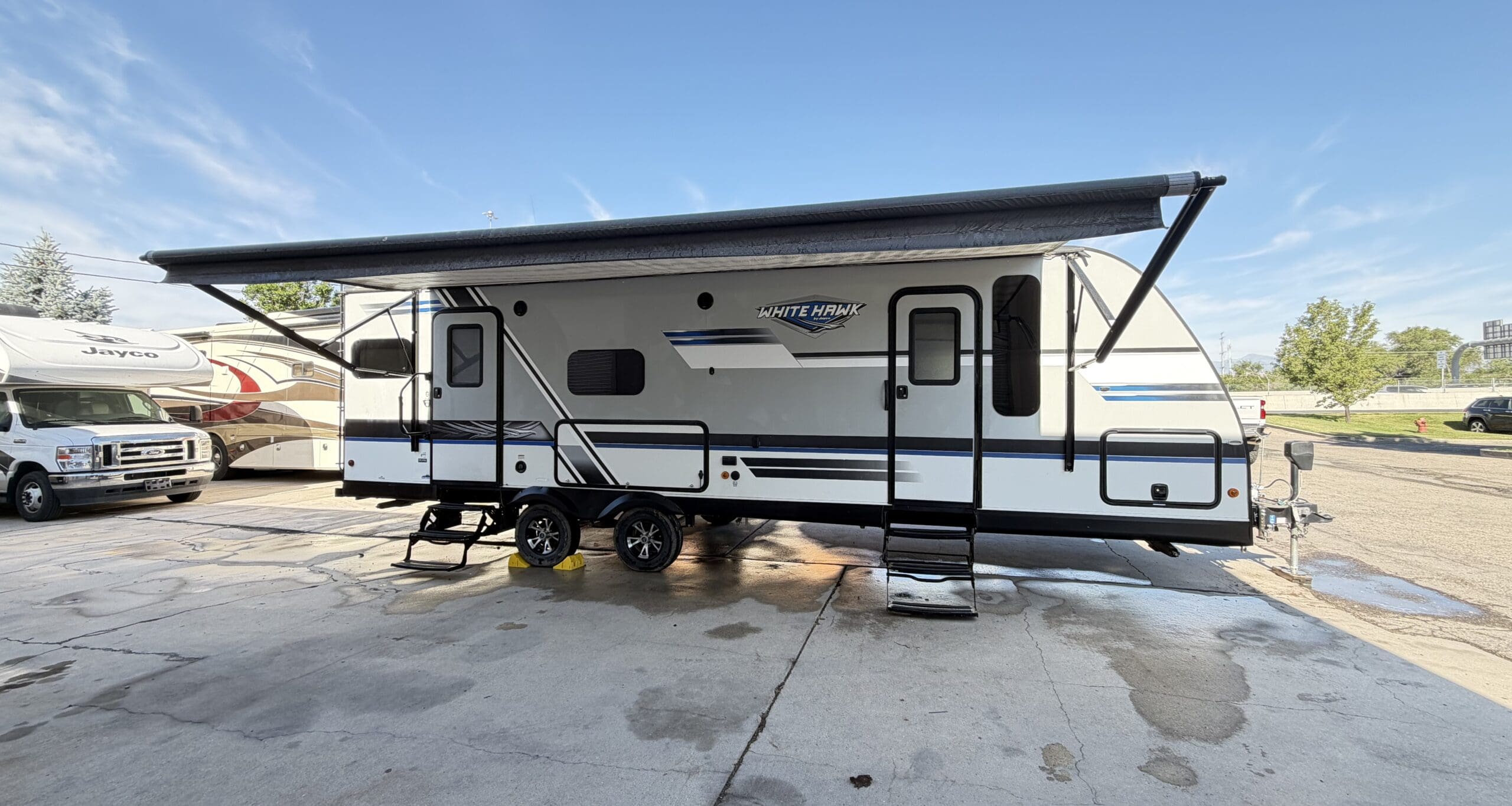 2018 Jayco White Hawk 26RK with large Slide - Image 7