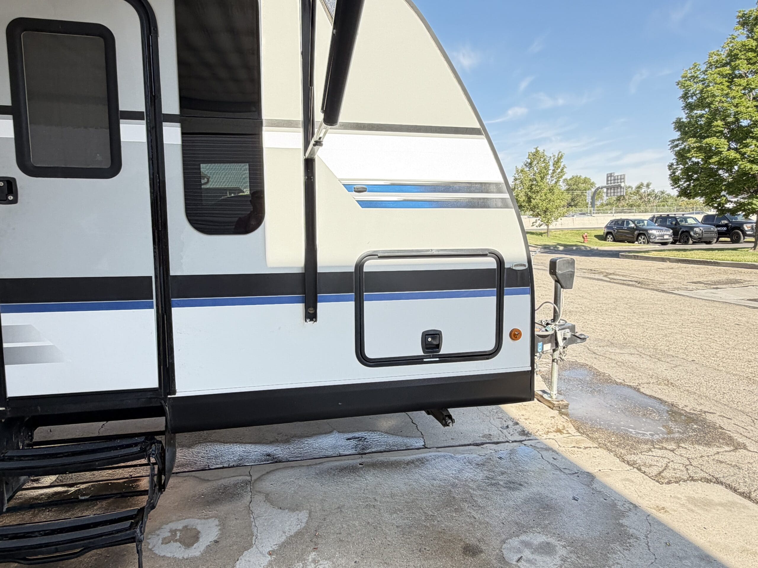 2018 Jayco White Hawk 26RK with large Slide - Image 9
