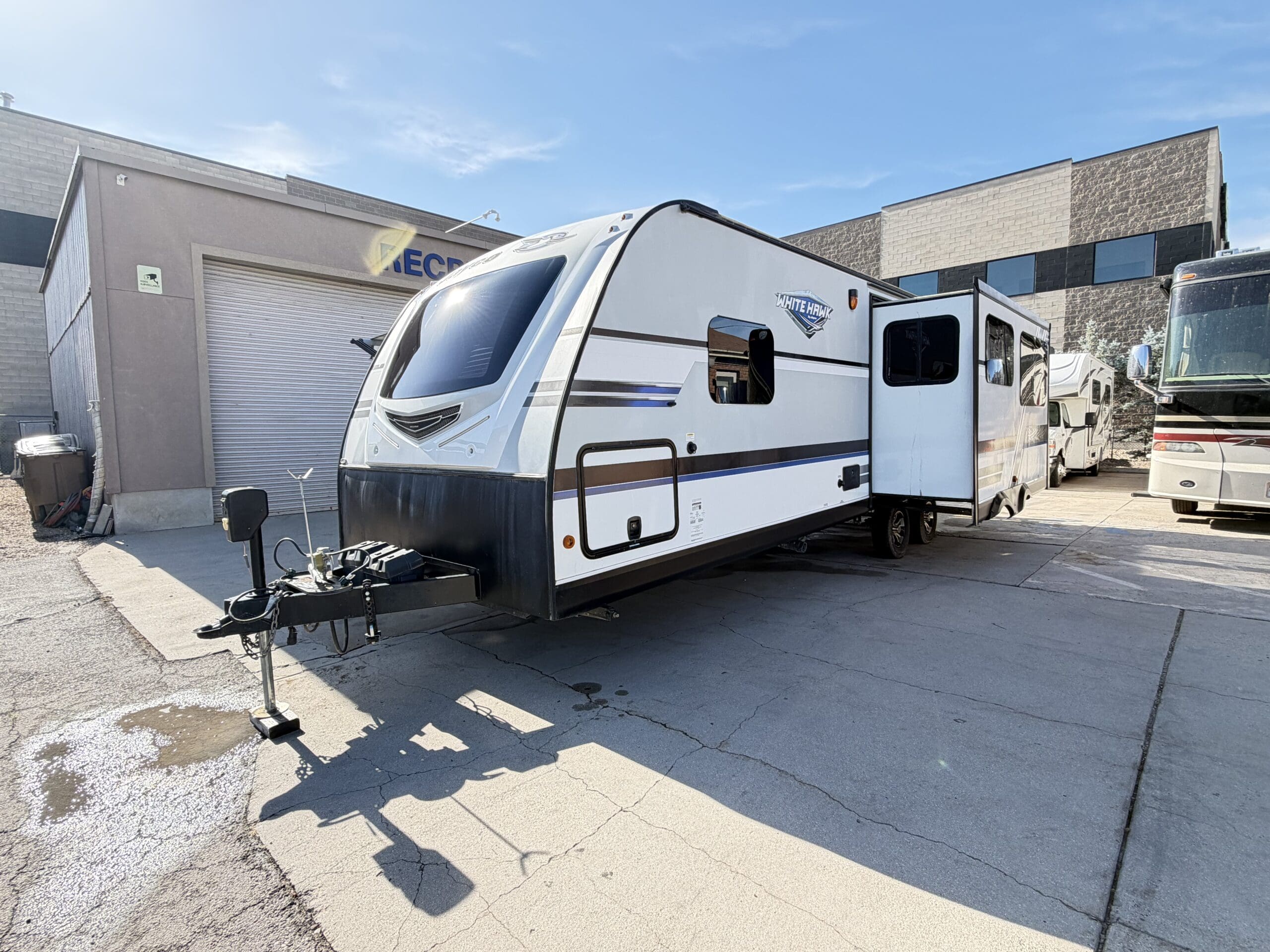 2018 Jayco White Hawk 26RK with large Slide