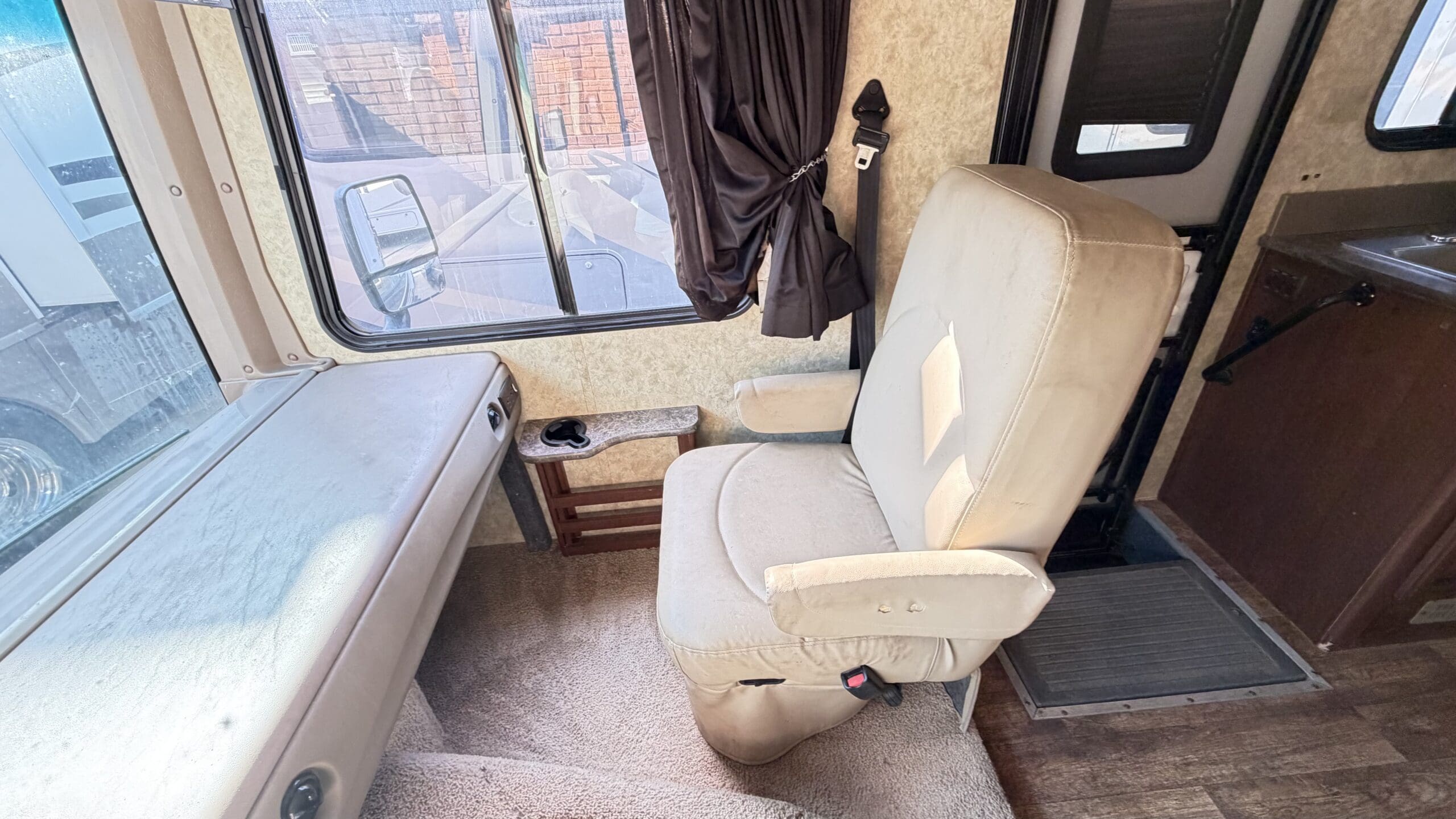 2013 Fleetwood Storm 28MS with Slide - Image 30