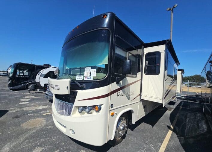 2016 Forest River Georgetown 364TS bunks & Bath 1/2 - Image 2