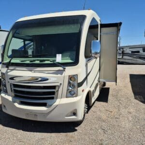 2017 Thor Vegas 25.5 Class A with Slide