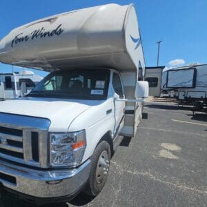 2019 Thor Four Winds 26B with Slide