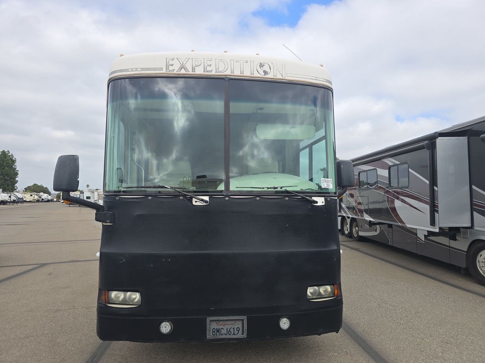 2003 Fleetwood Expedition 36T pusher with 2 slides - Image 3