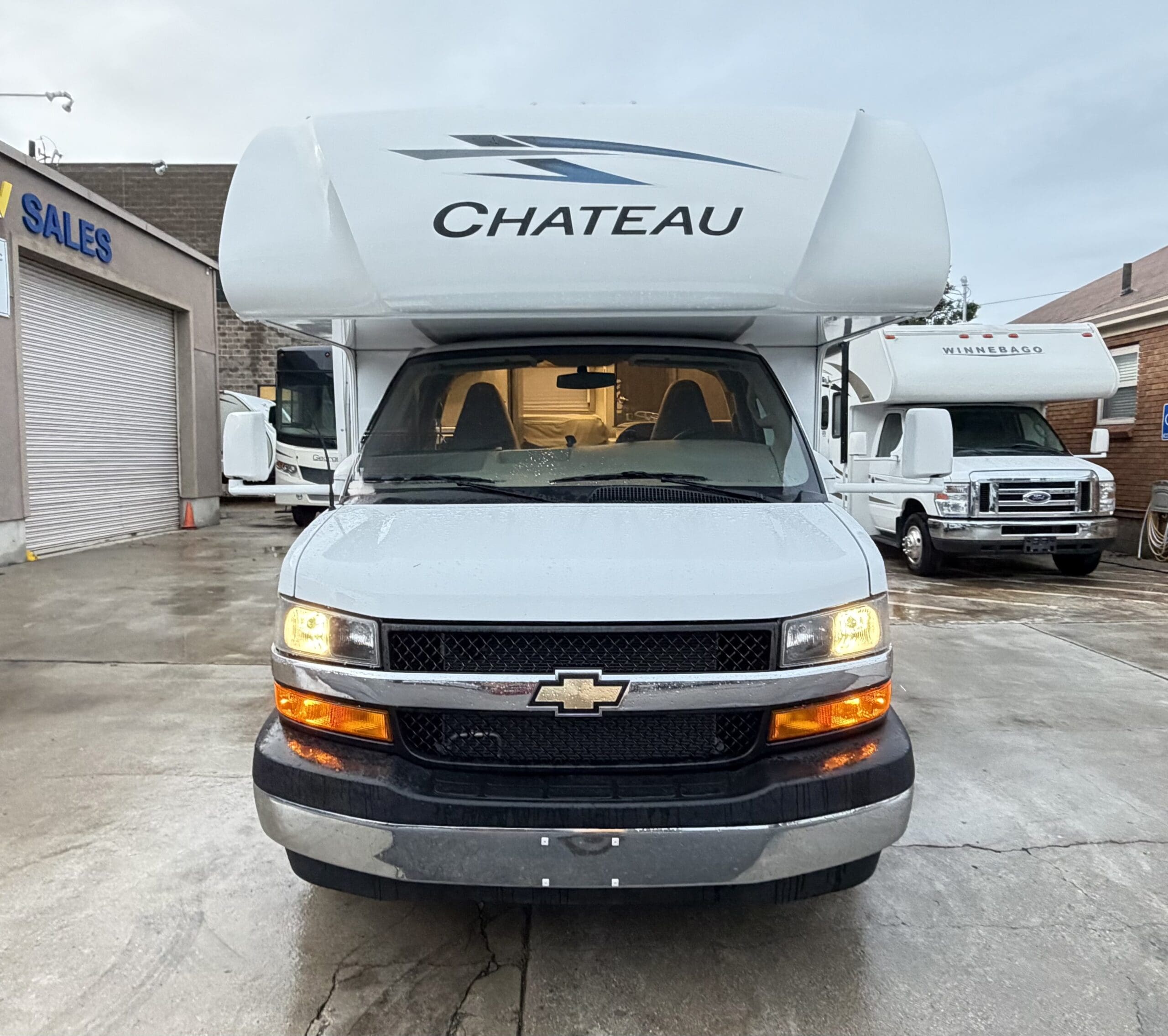 2025 Thor Chateau 22E Class C motorhome - Image 6